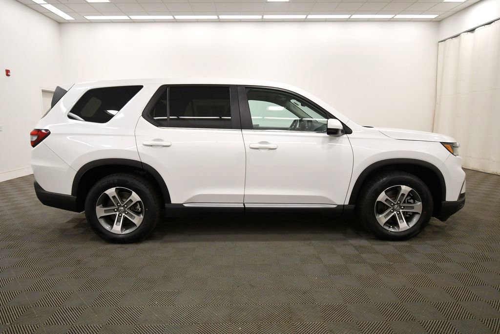 Certified 2025 Honda Pilot EX-L image 9