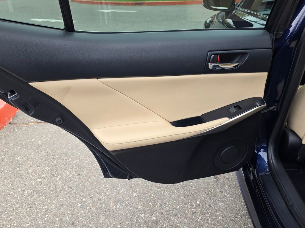 Used 2014 Lexus IS 250 w/ Navigation Package RWD image 19