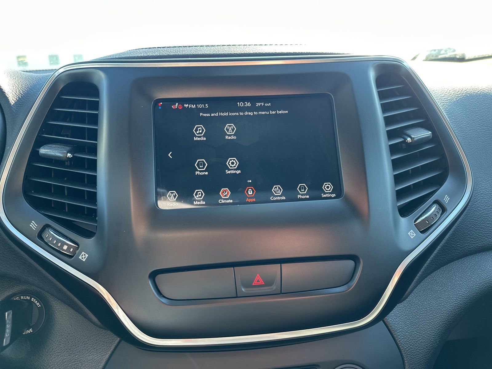 Used 2019 Jeep Cherokee Latitude w/ Cold Weather Group image 47