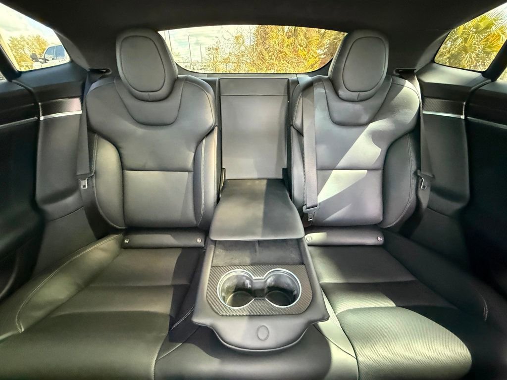 Used 2022 Tesla Model S Plaid image 21