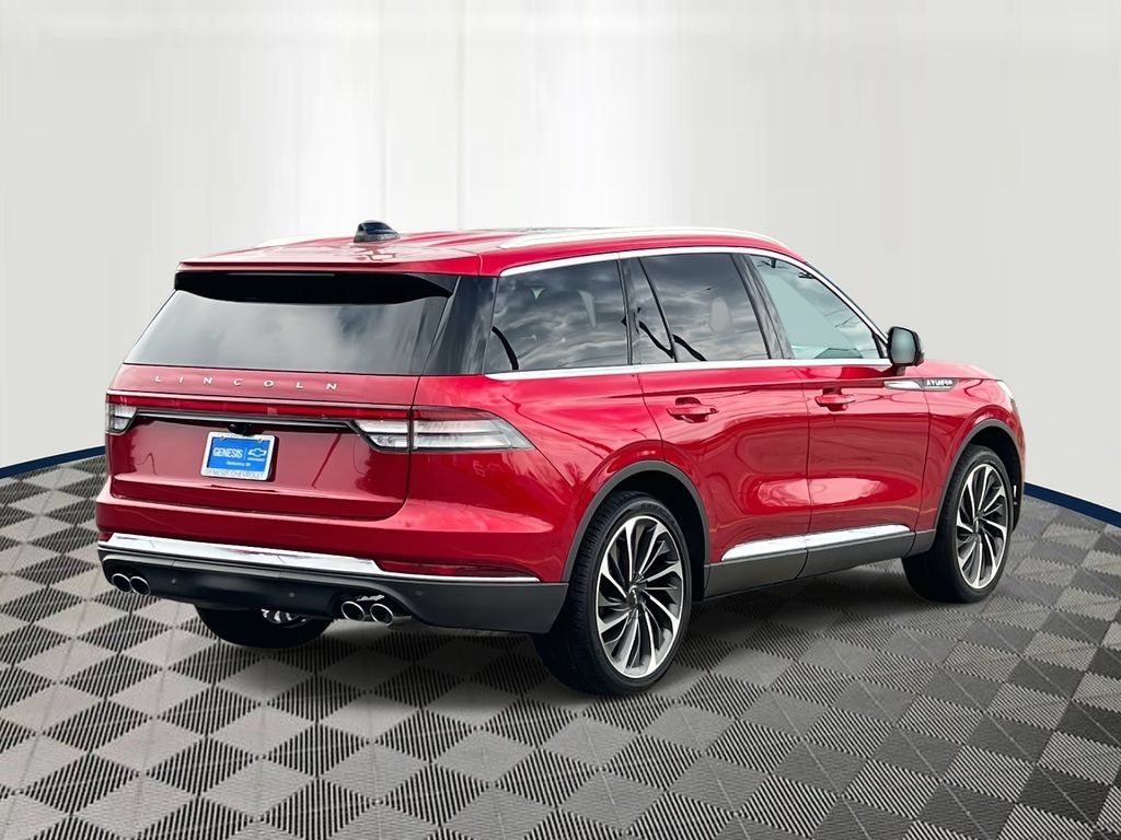 Used 2025 Lincoln Aviator Reserve w/ Equipment Group 201A AWD/4WD image 5