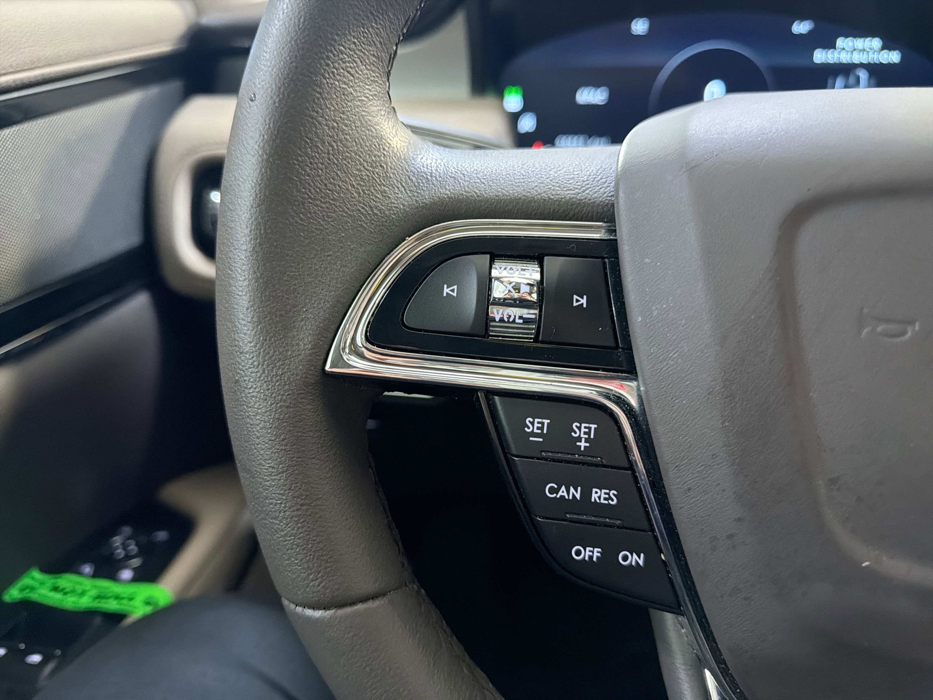 Used 2023 Lincoln Nautilus AWD w/ Premium Package image 14