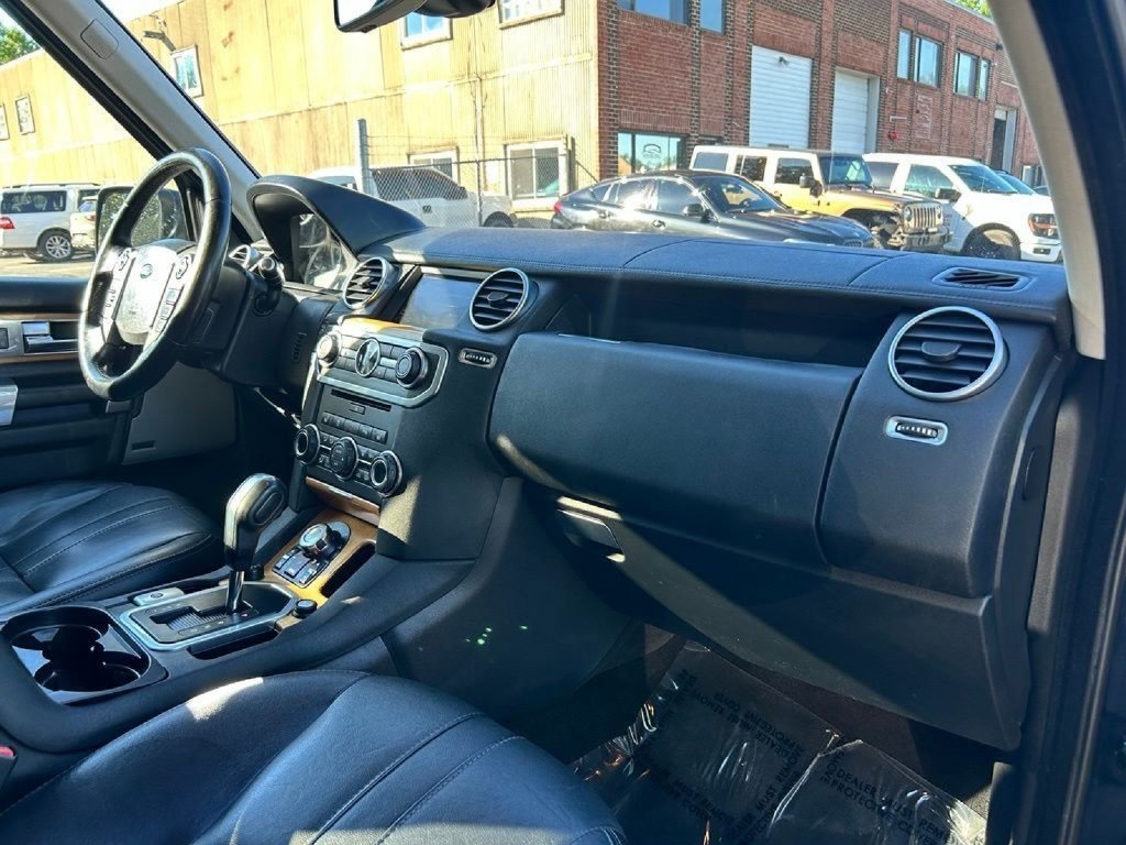 Used 2013 Land Rover LR4 HSE AWD/4WD image 20
