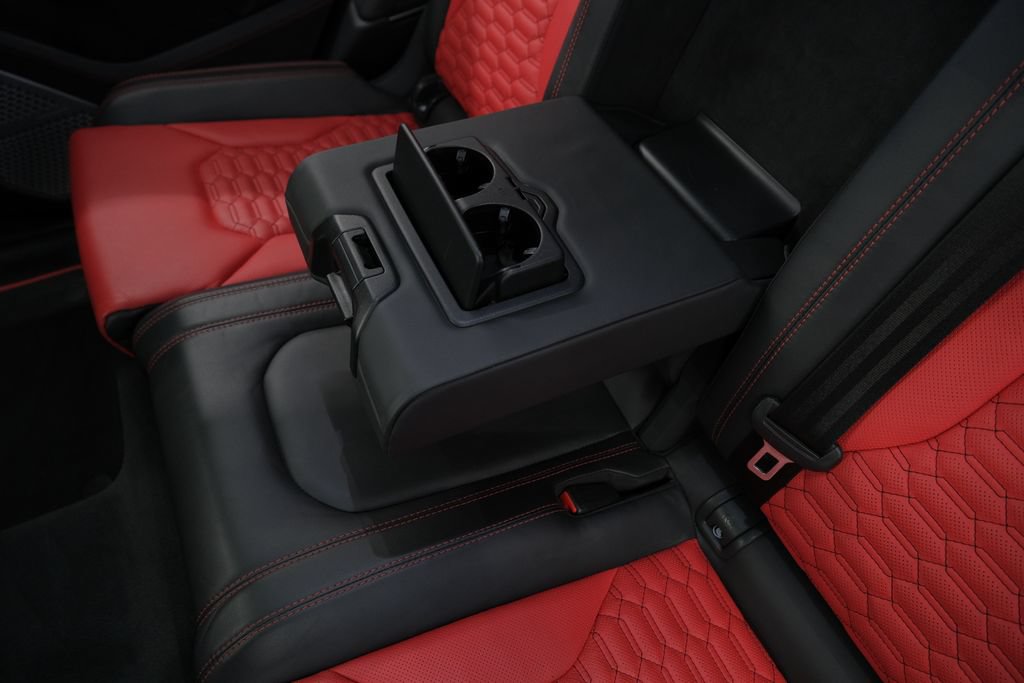 Used 2022 Lamborghini Urus AWD/4WD image 19