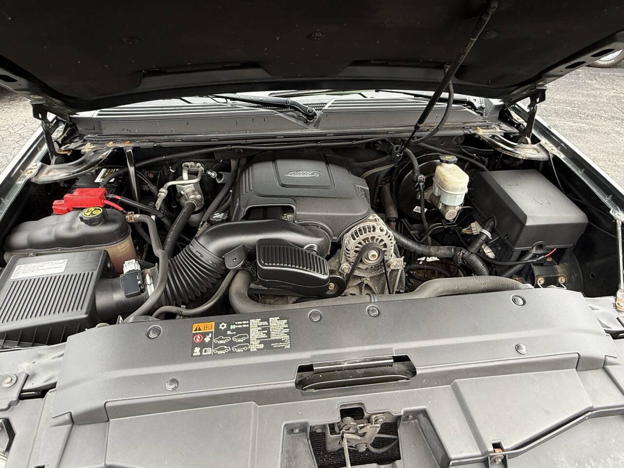 Used 2013 Chevrolet Avalanche LS AWD/4WD image 29