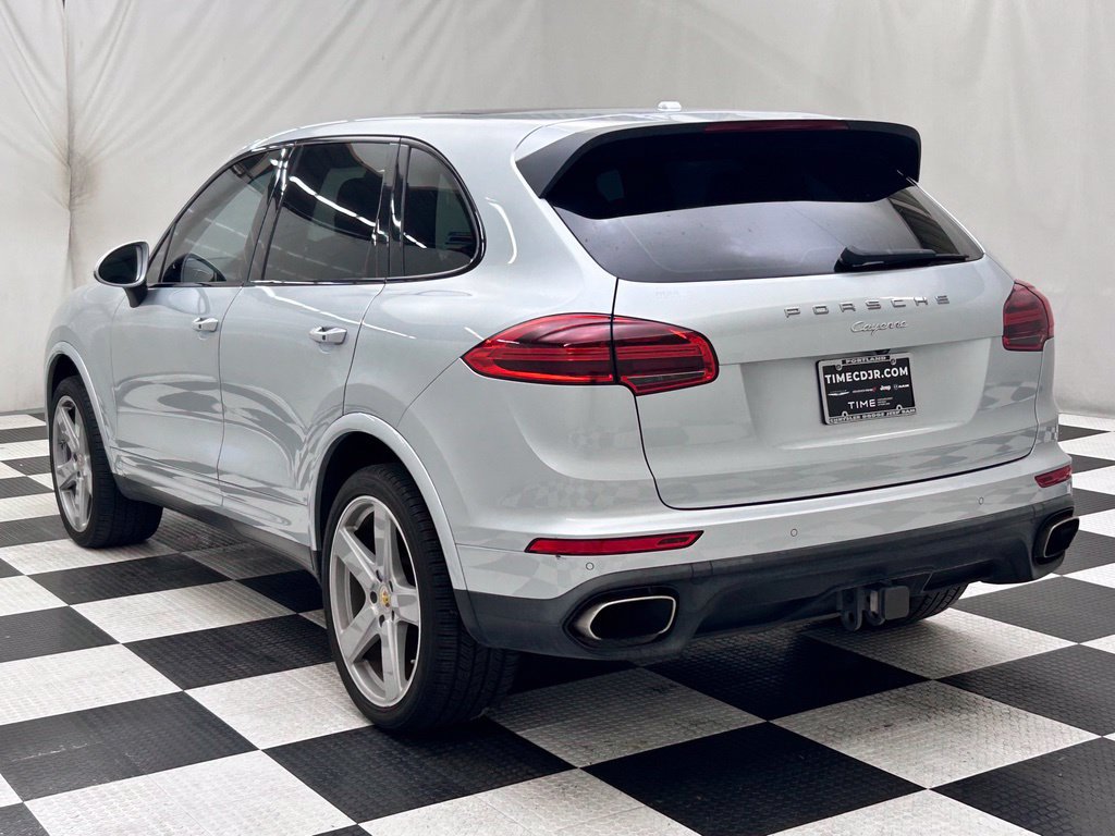 Used 2018 Porsche Cayenne Platinum Edition AWD/4WD image 5
