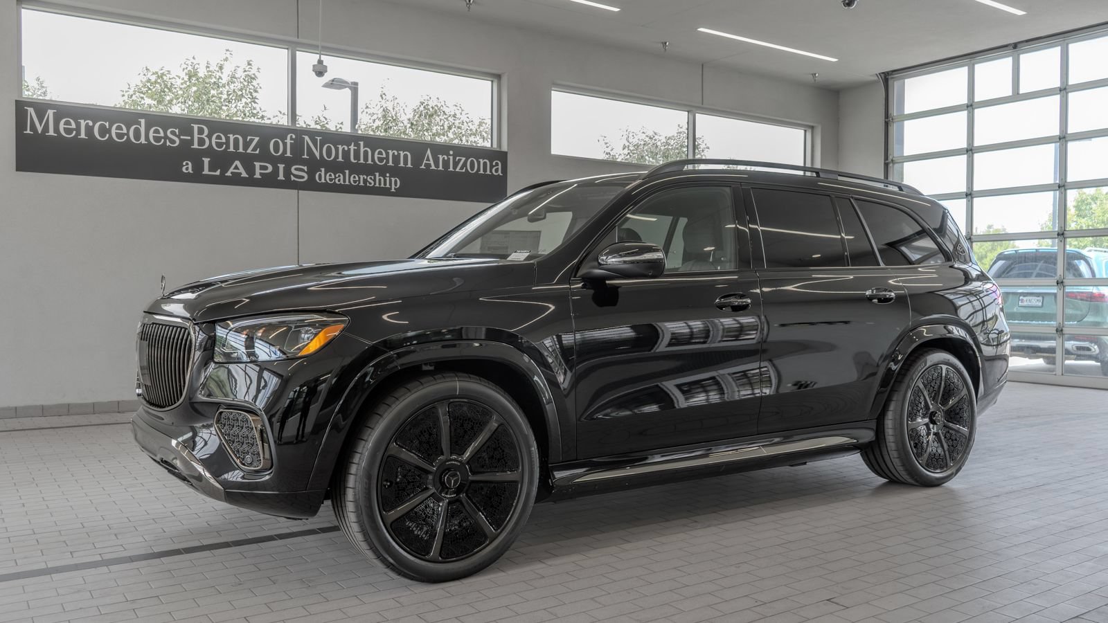 New 2026 Mercedes-Benz Maybach GLS 600 4MATIC image 3