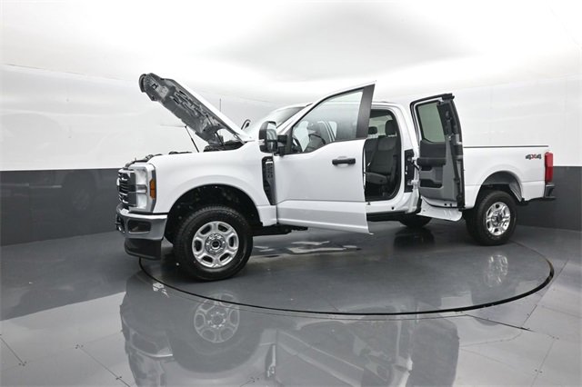 New 2026 Ford F250 XLT image 34