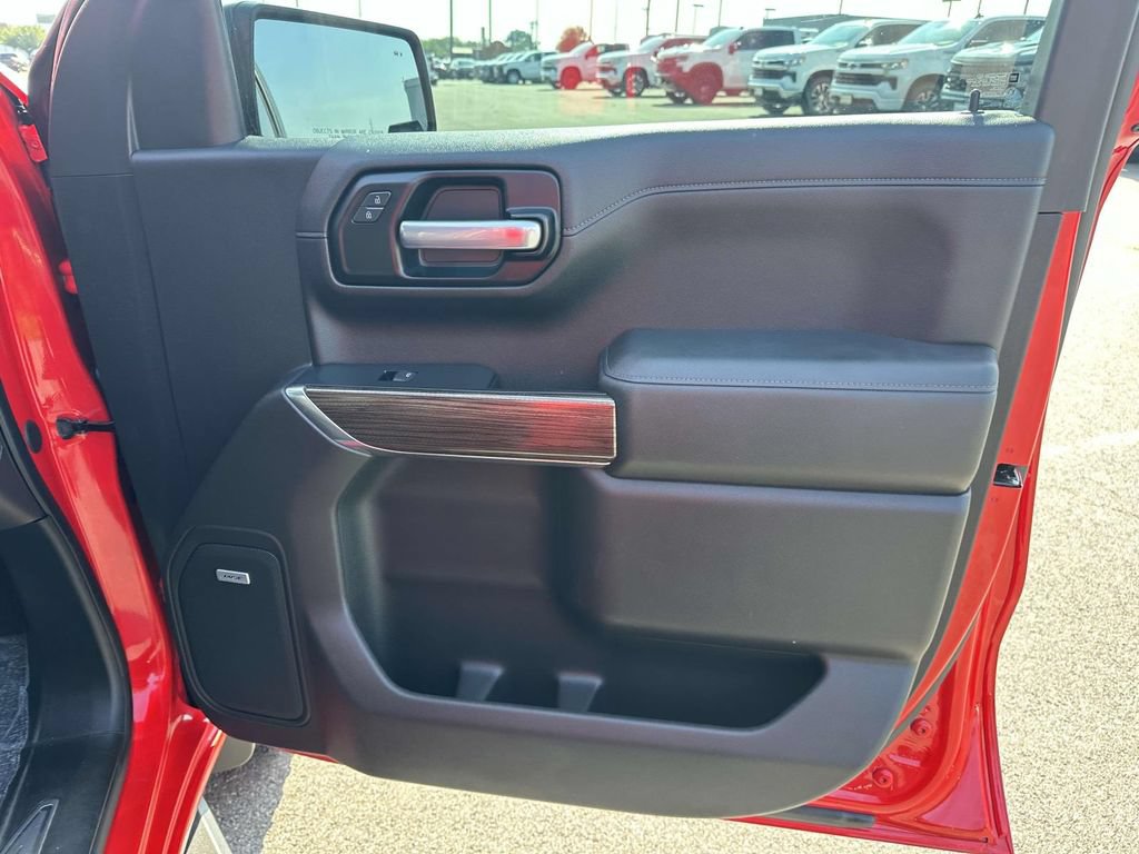 Used 2021 Chevrolet Silverado 1500 LT Trail Boss w/ Convenience Package II AWD/4WD image 8