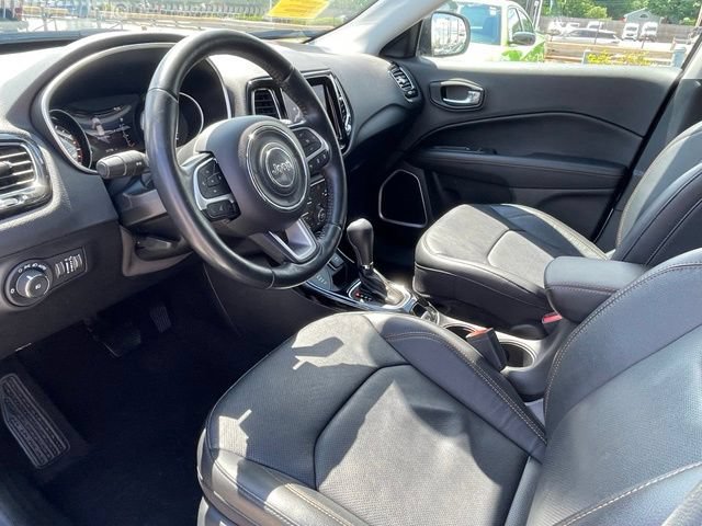 Used 2021 Jeep Compass Limited w/ Elite Exterior Group AWD/4WD image 10