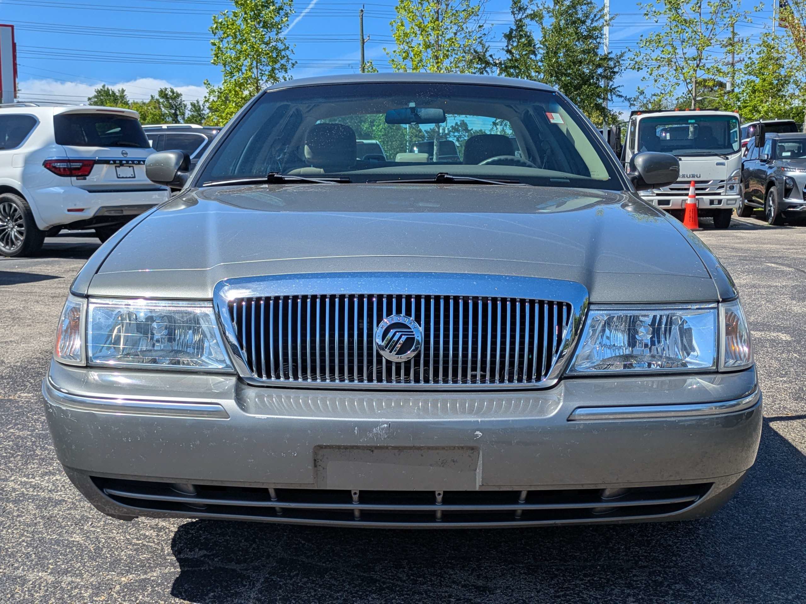 Used 2003 Mercury Grand Marquis GS RWD image 9