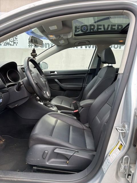 Used 2014 Volkswagen Jetta TDI image 6