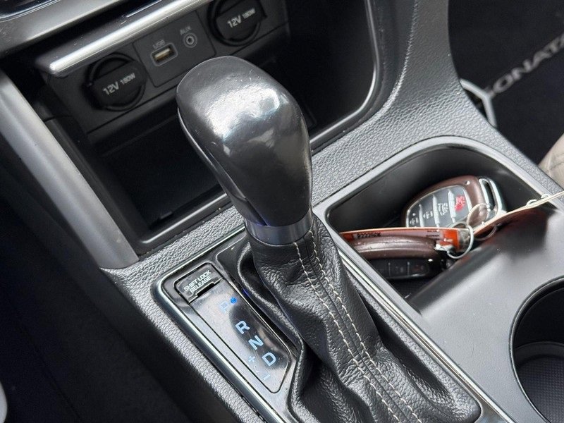 Used 2015 Hyundai Sonata Limited 2.0T image 26