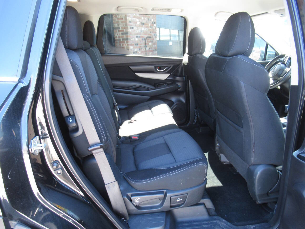 Used 2019 Subaru Ascent Premium AWD/4WD image 6