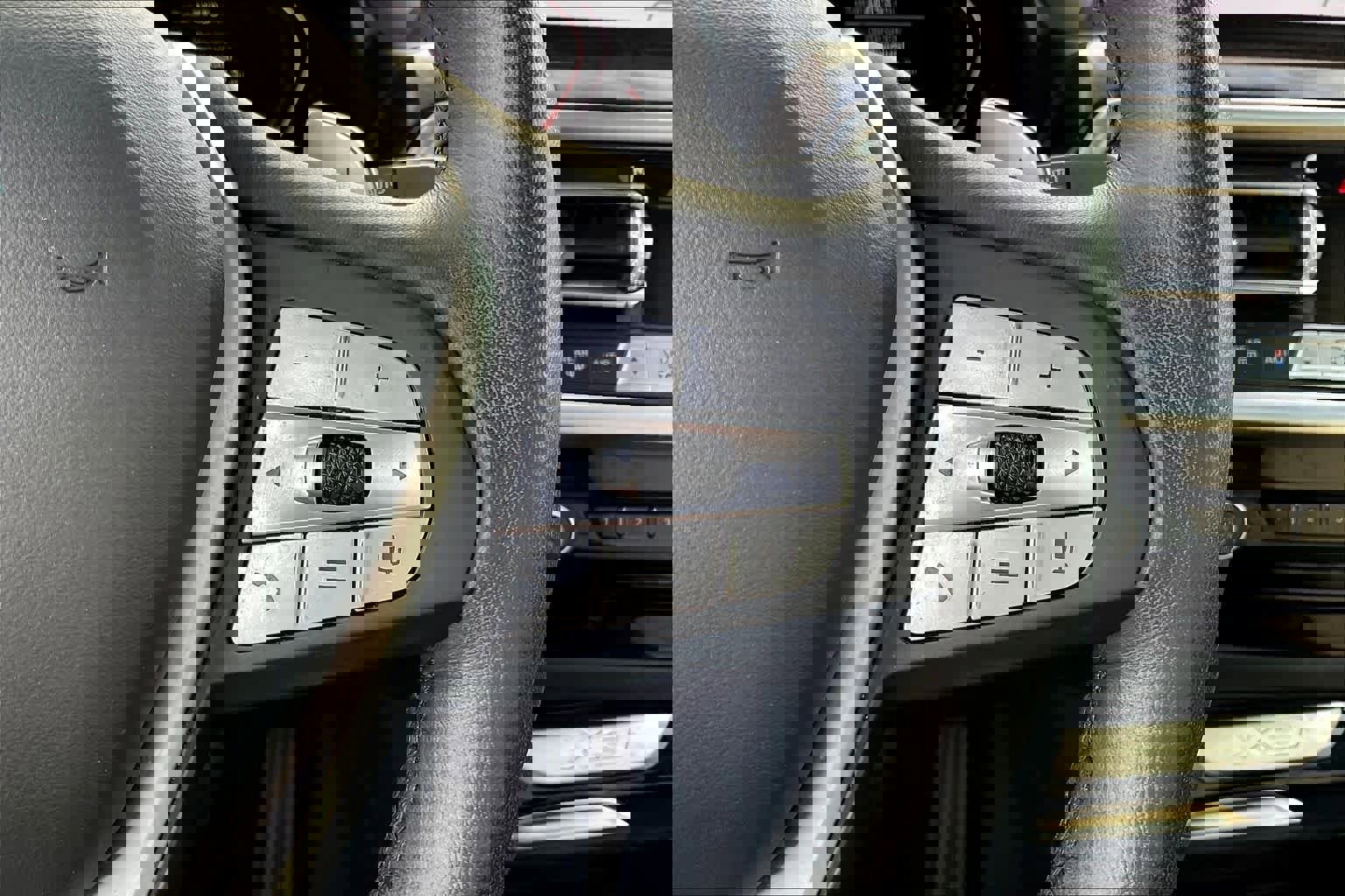 Used 2023 BMW X3 xDrive30i w/ Convenience Package image 22