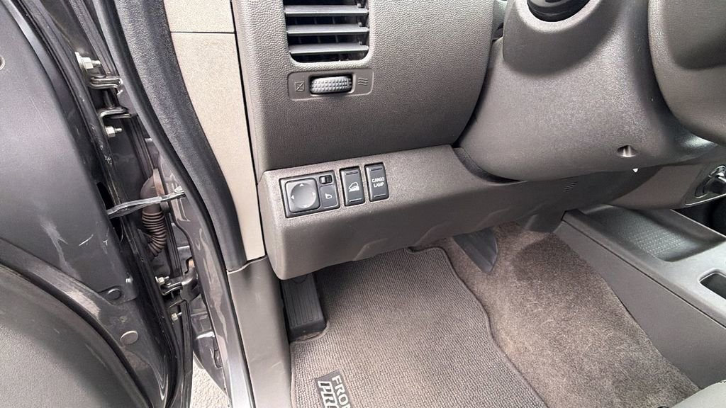 Used 2016 Nissan Frontier PRO-4X image 28