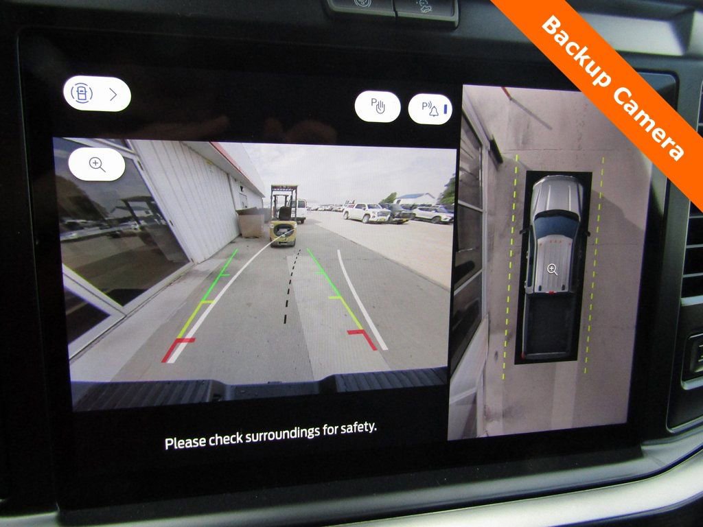 New 2026 Ford F250 Lariat w/ Black Appearance Package image 15