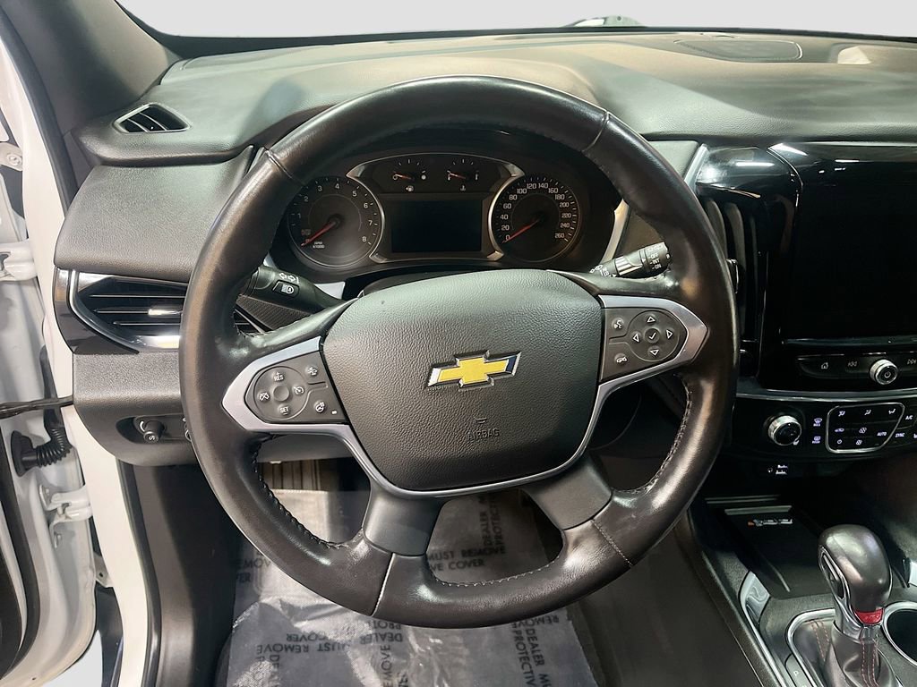 Used 2022 Chevrolet Traverse RS w/ LPO, Floor Liner Package image 11
