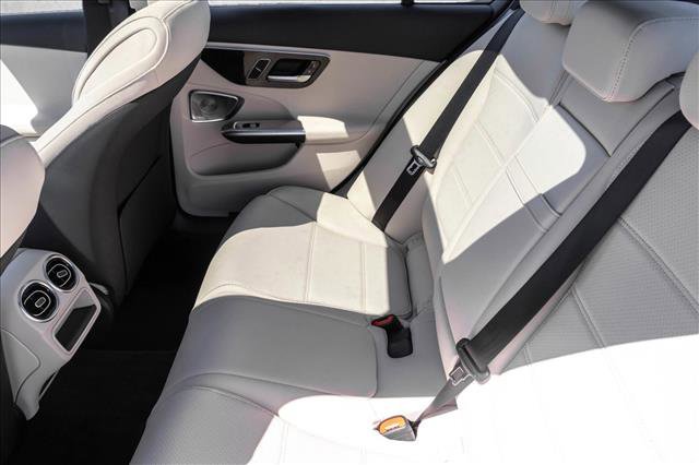 Certified 2026 Mercedes-Benz C 300 4MATIC Sedan image 18