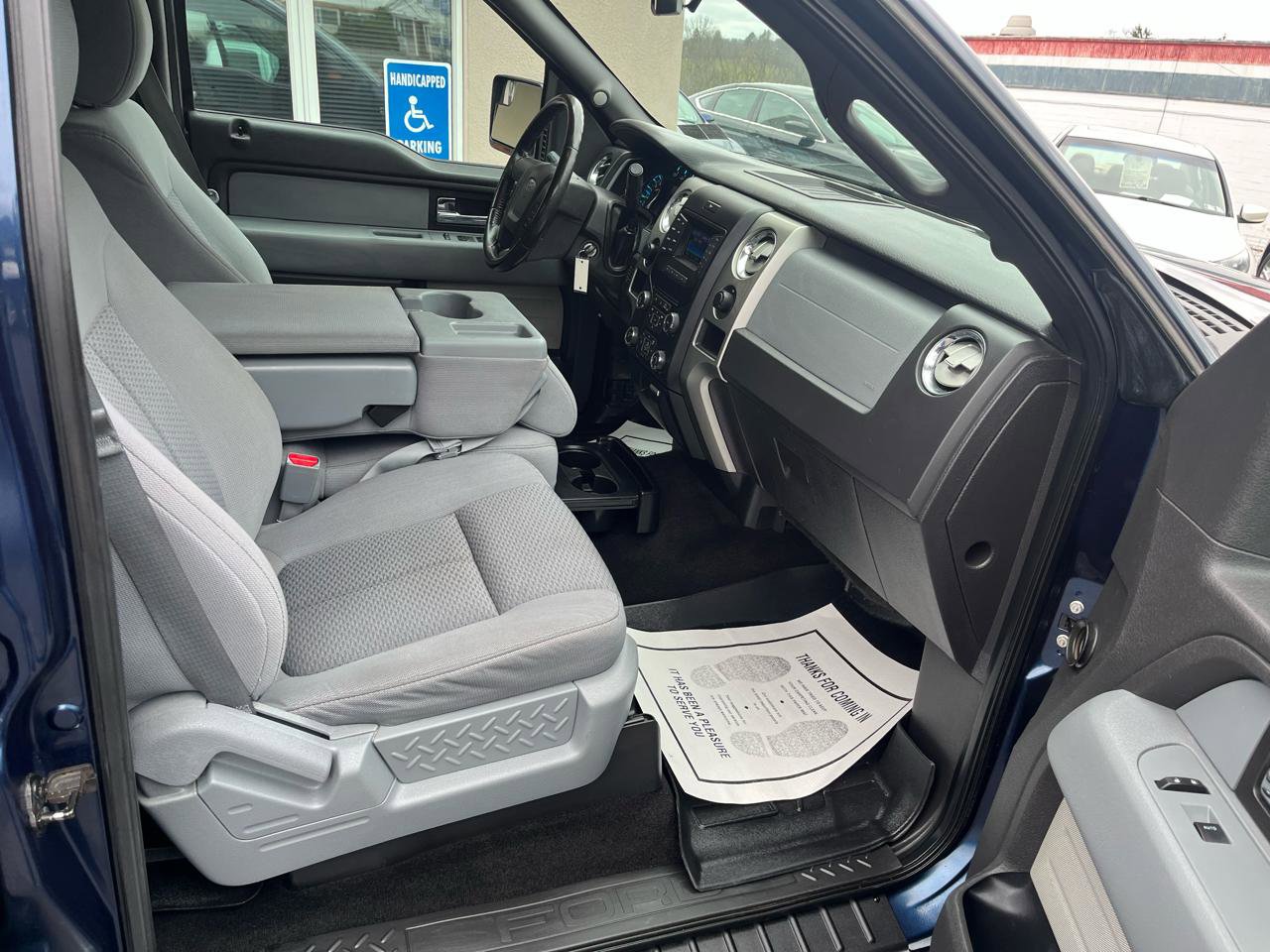 Used 2013 Ford F150 XLT w/ XLT Chrome Pkg image 22