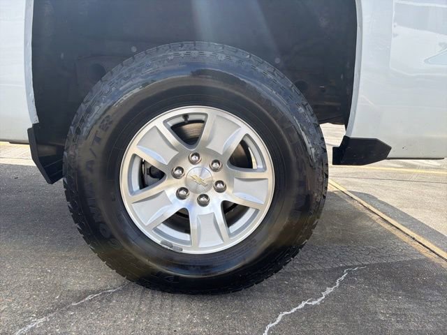 Used 2018 Chevrolet Silverado 1500 LT image 24