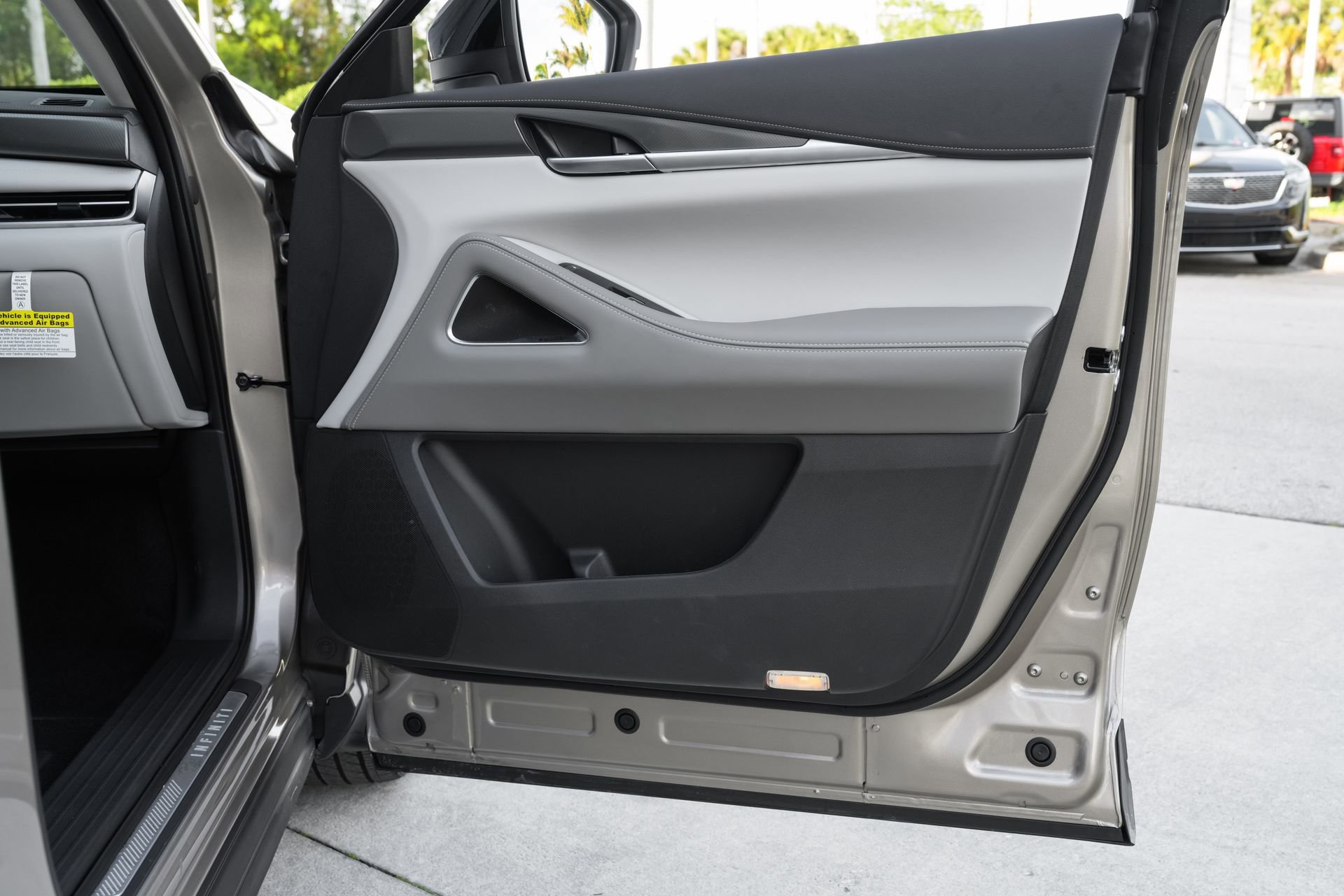 Certified 2026 INFINITI QX60 Luxe w/ Cargo Package image 37