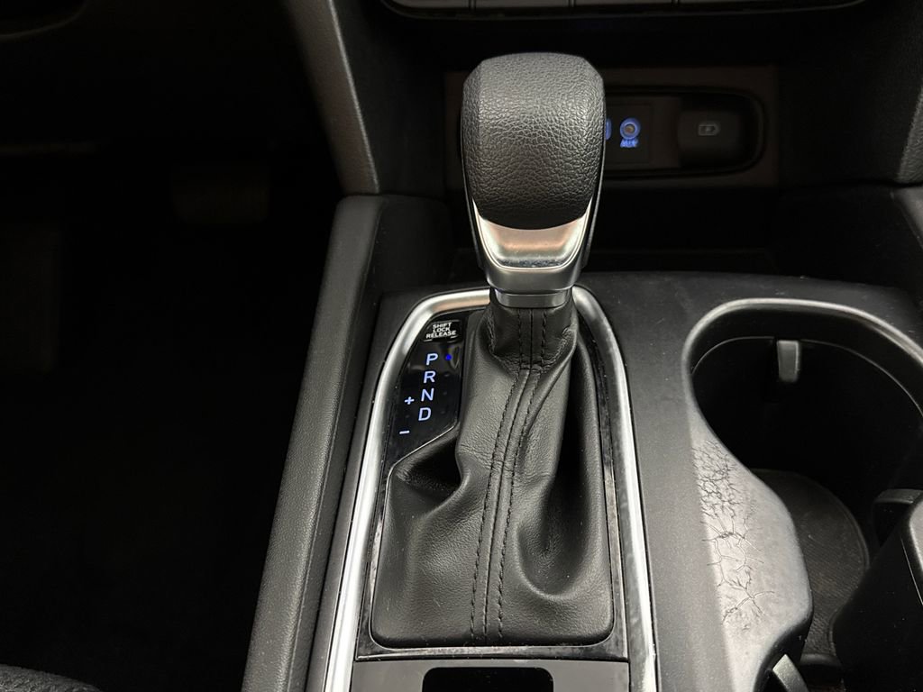 Used 2019 Hyundai Santa Fe SEL FWD image 18