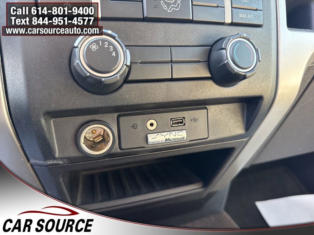 Used 2010 Ford F150 XLT image 23