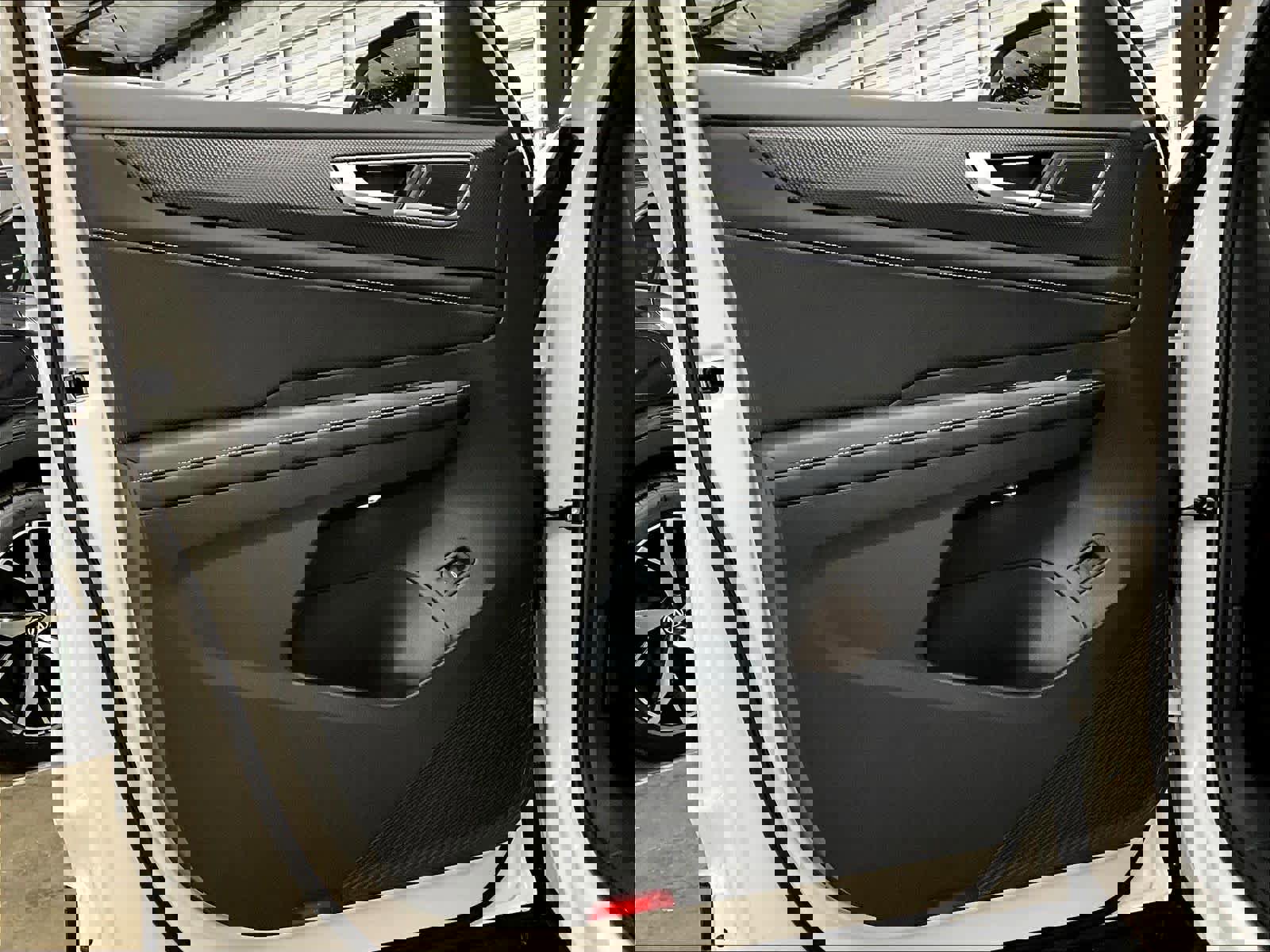 New 2026 Volkswagen Atlas Cross Sport SEL image 24