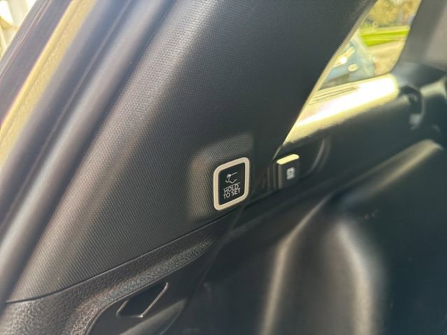 Certified 2024 Jeep Grand Cherokee Altitude AWD/4WD image 36