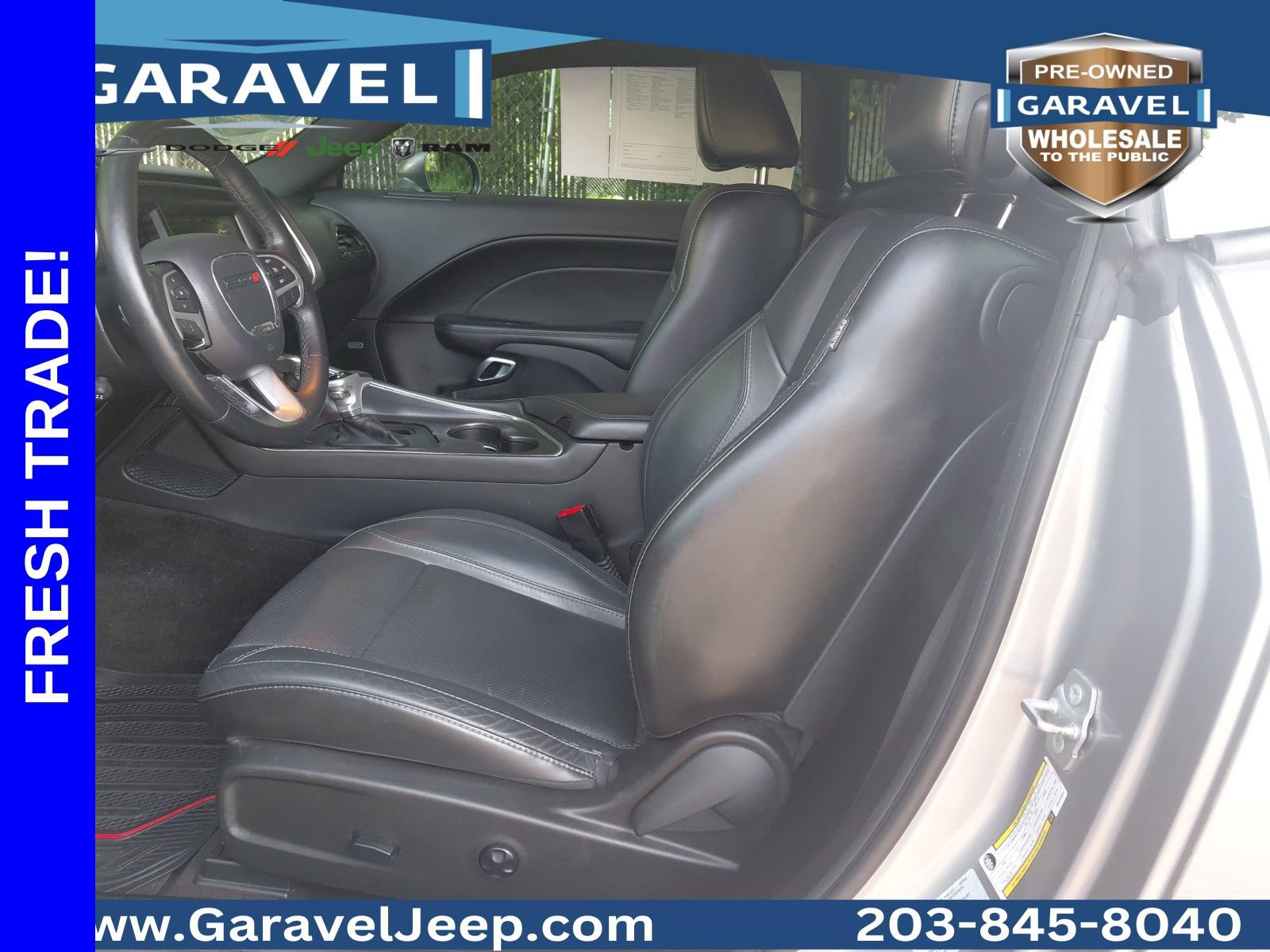 Used 2016 Dodge Challenger SXT Plus RWD image 2
