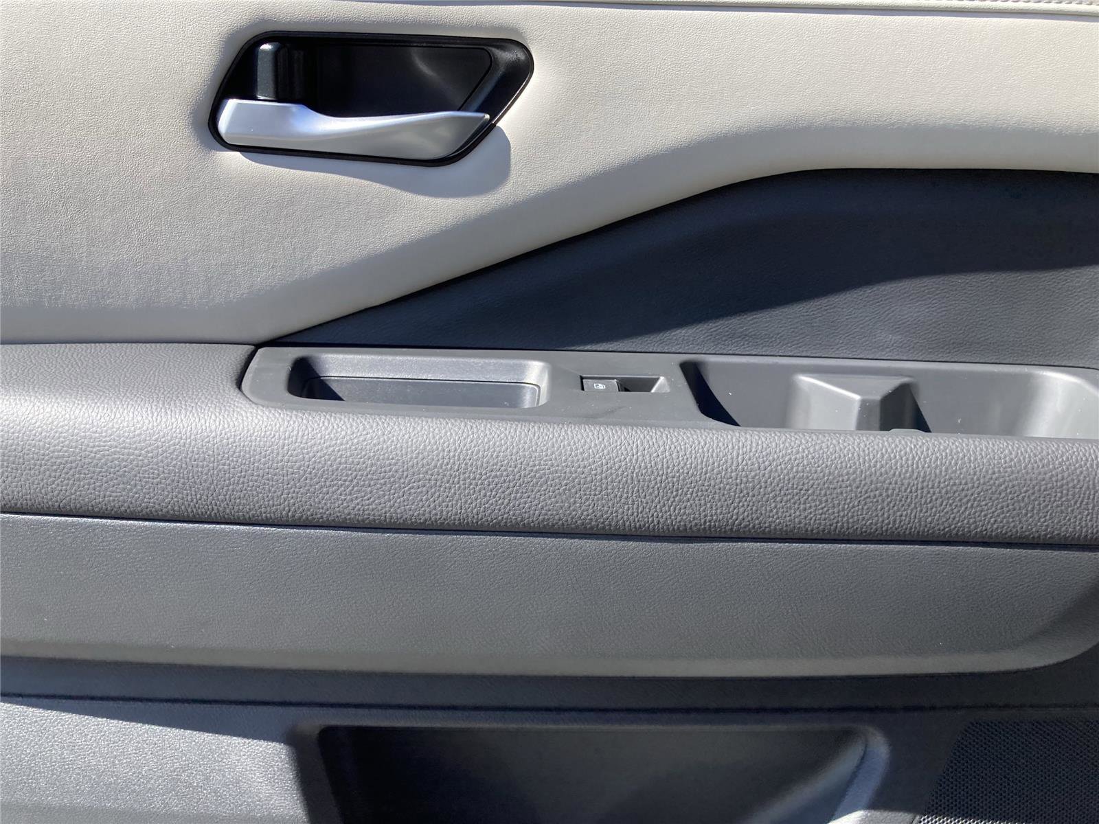 New 2026 Nissan Pathfinder SL w/ SL Premium Package image 30