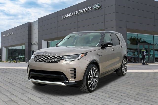New 2025 Land Rover Discovery Metropolitan Edition