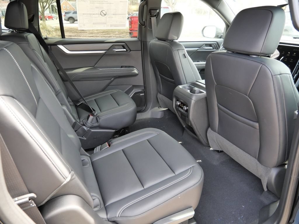 New 2026 GMC Acadia Elevation w/ Black Edition AWD/4WD image 26