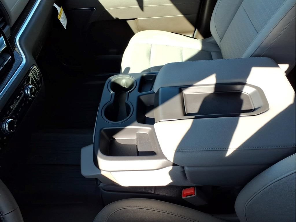 New 2026 GMC Sierra 1500 SLE AWD/4WD image 13