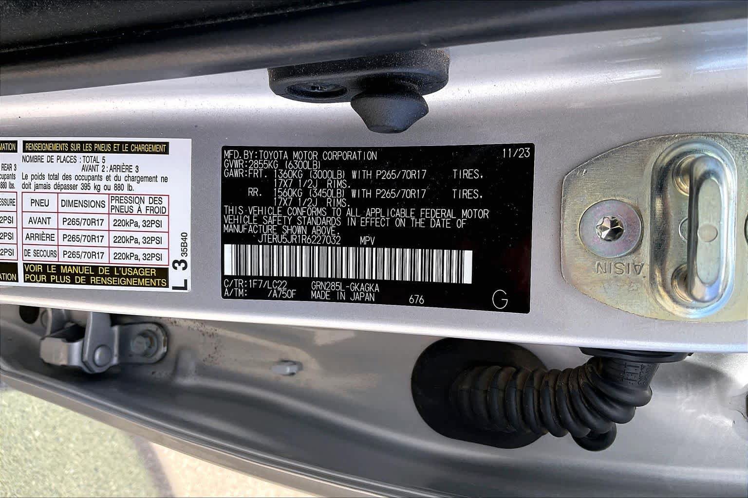 Used 2024 Toyota 4Runner TRD Off-Road Premium w/ Moonroof Package AWD/4WD image 31