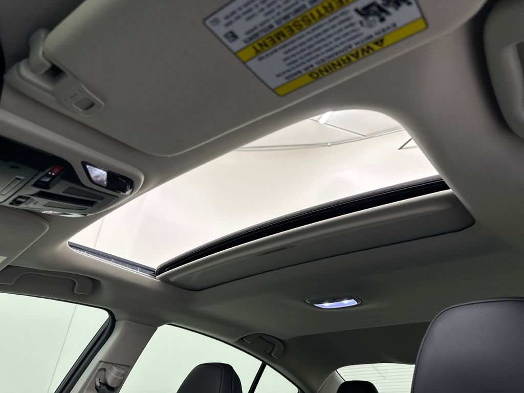 Certified 2025 Subaru Legacy Limited image 22