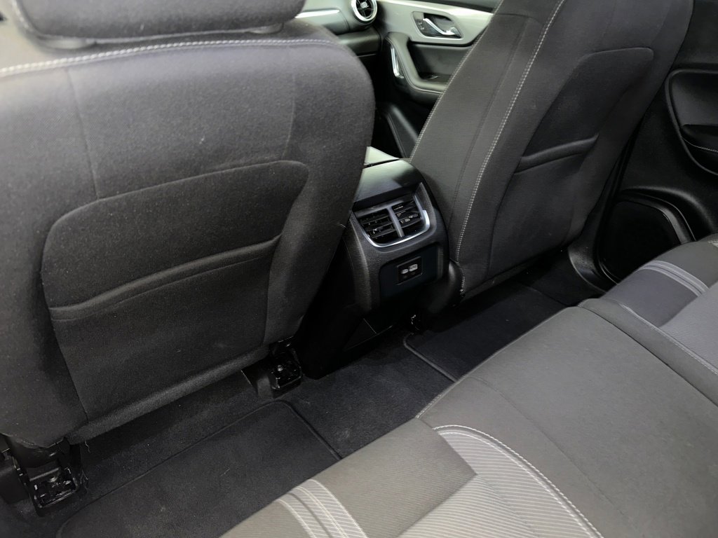 Used 2025 Chevrolet Blazer LT AWD/4WD image 20