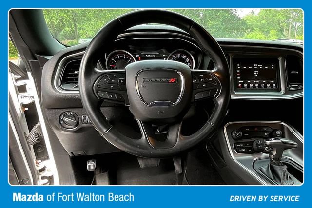 Used 2019 Dodge Challenger SXT RWD image 7