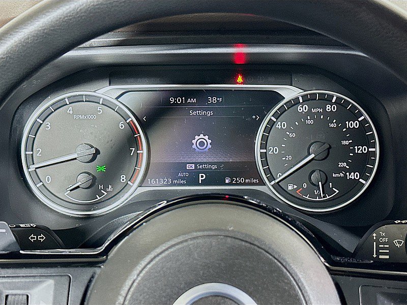 Used 2021 Nissan Rogue SV image 13