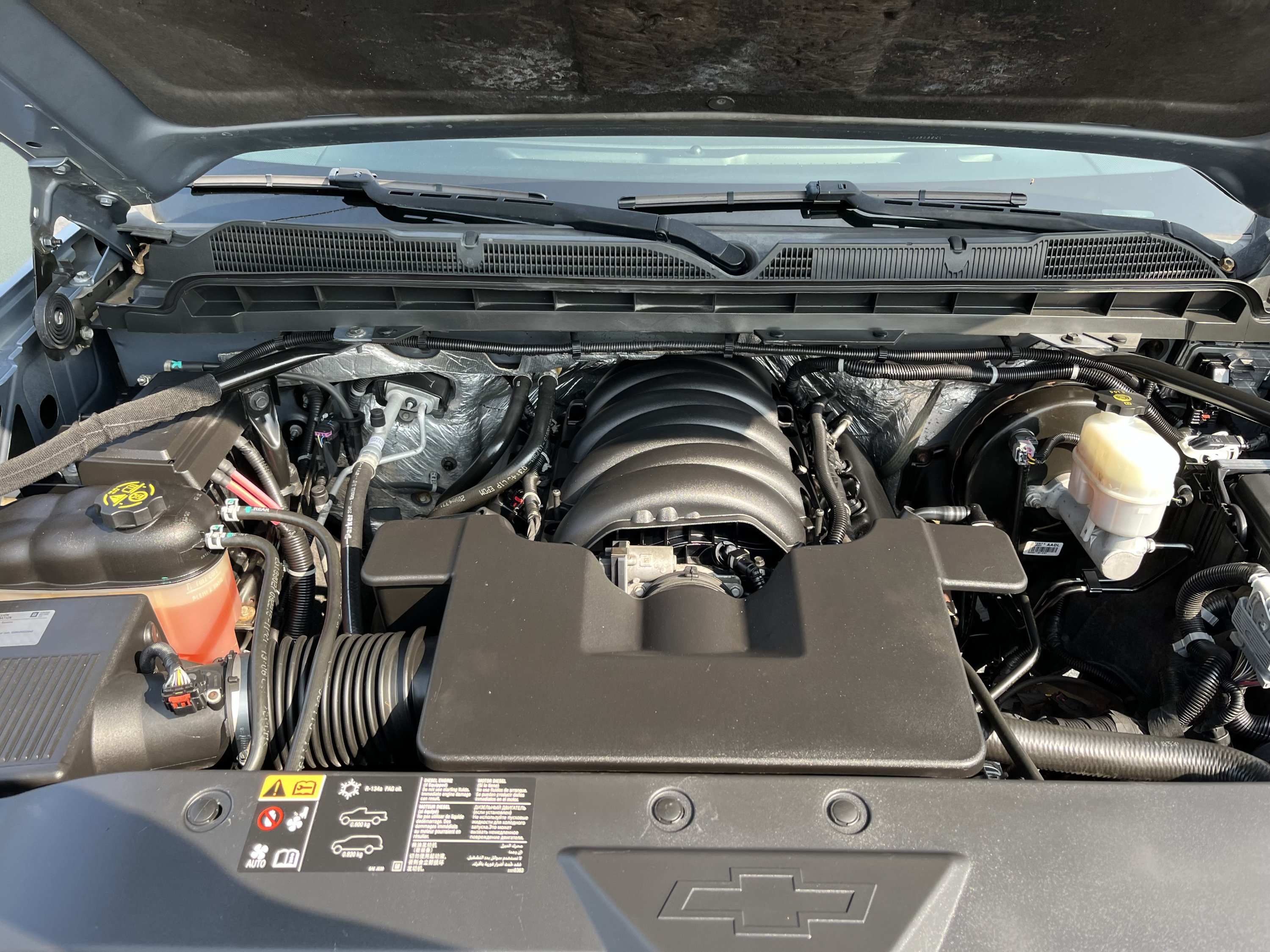 Used 2016 Chevrolet Silverado 1500 LTZ w/ LTZ Plus Package AWD/4WD image 9