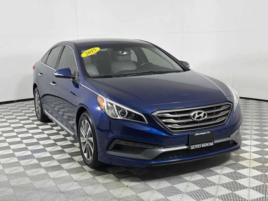 Used 2015 Hyundai Sonata Sport w/ Option Group 03 FWD image 3