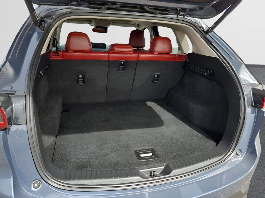 Used 2023 MAZDA CX-5 Carbon Edition image 9