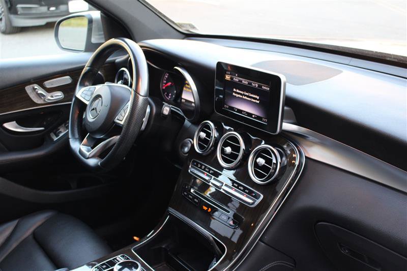 Used 2019 Mercedes-Benz GLC 300 GLC 300 image 14