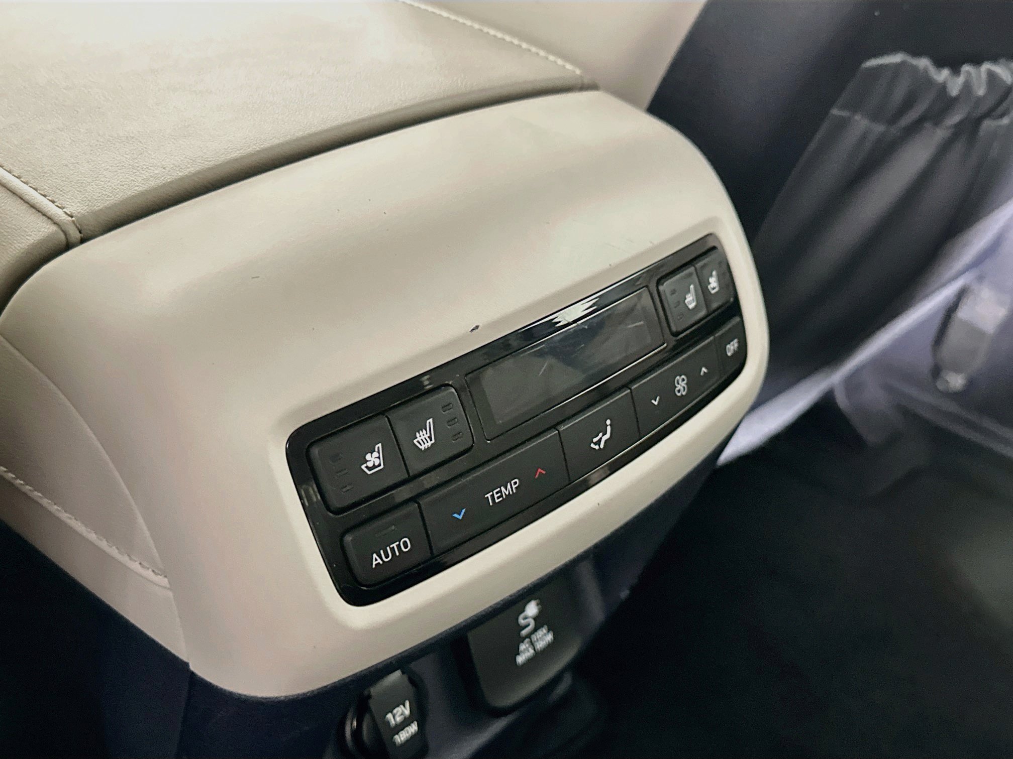 Used 2021 Hyundai Palisade Limited AWD/4WD image 28