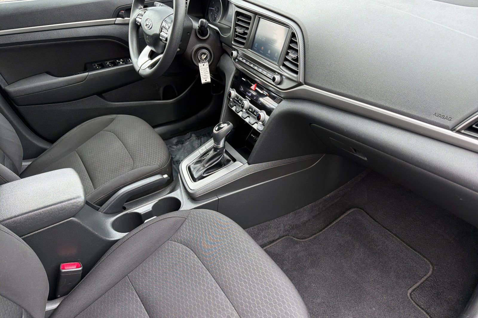 Used 2020 Hyundai Elantra SEL w/ Cargo Package (C1) FWD image 17