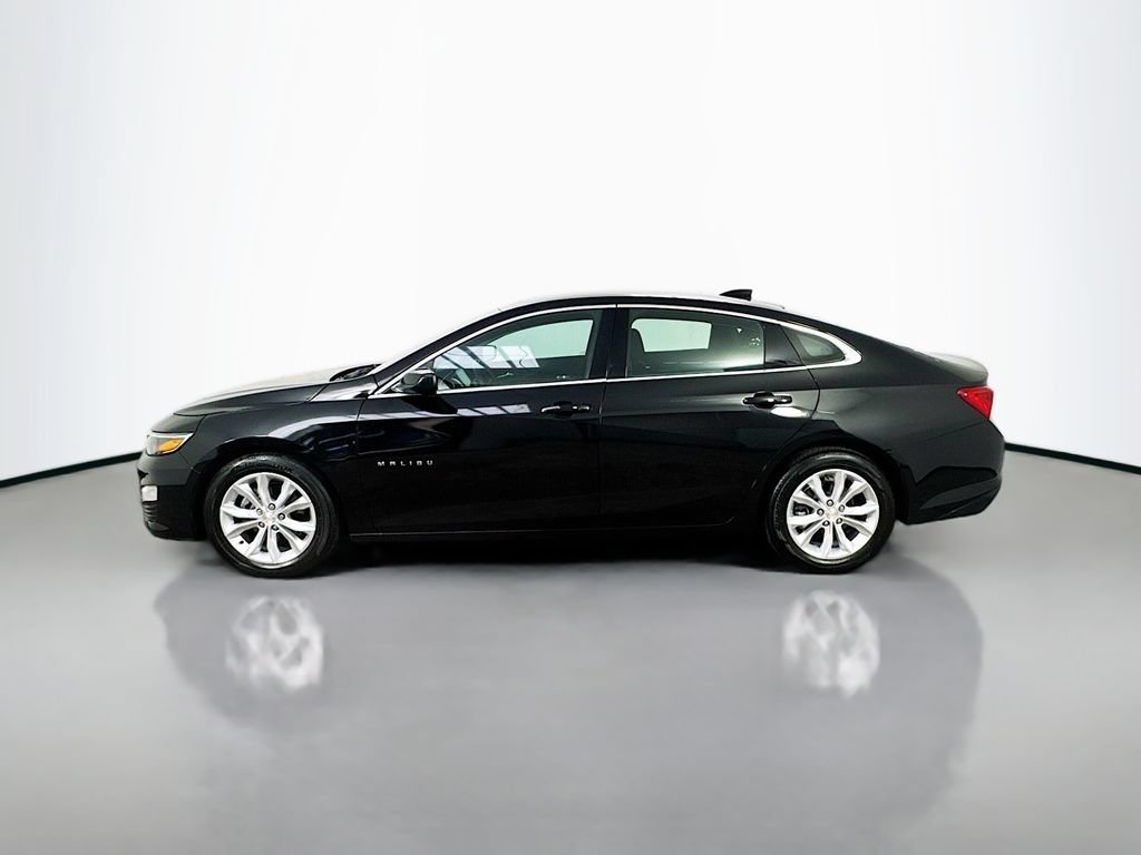 Used 2023 Chevrolet Malibu LT w/ Driver Confidence Package FWD image 4