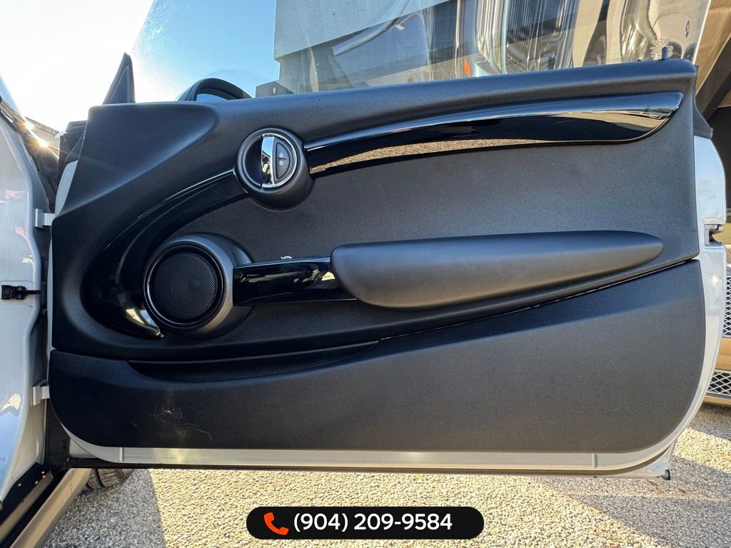 Used 2019 MINI Cooper S image 37