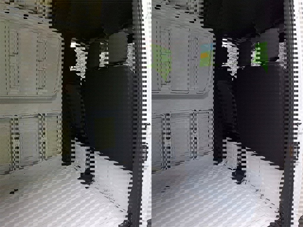 New 2025 Mercedes-Benz Sprinter 2500 image 7