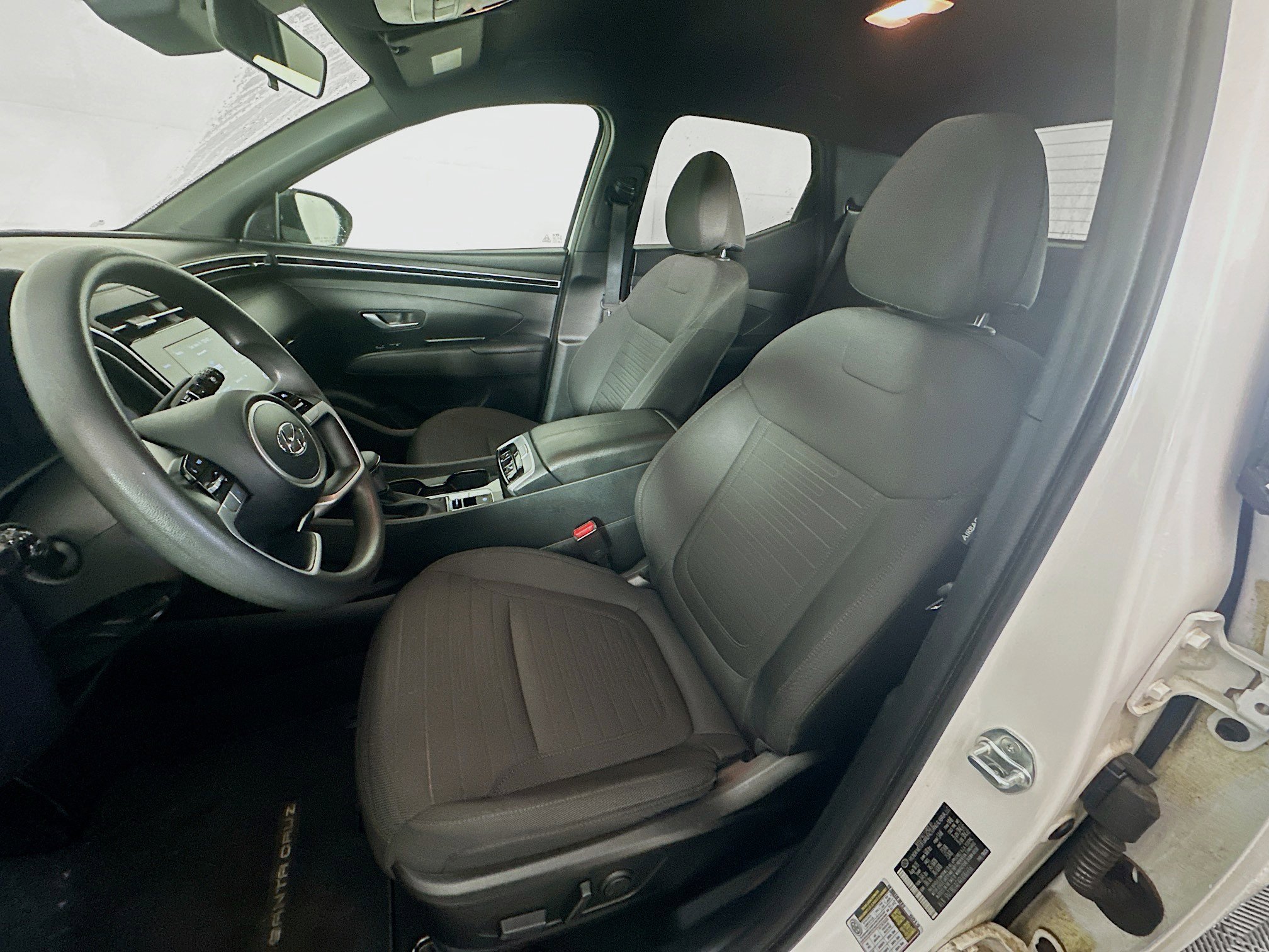 Used 2024 Hyundai Santa Cruz SEL image 13